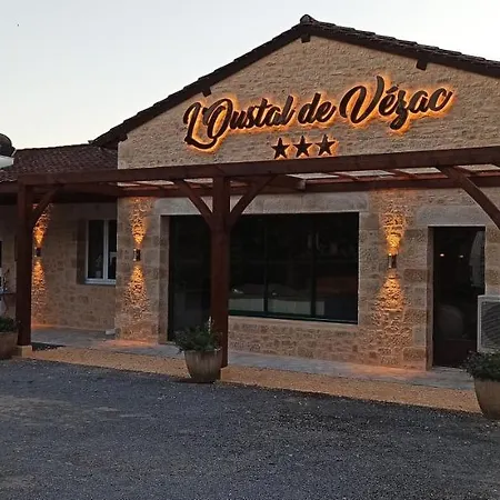 乌斯塔尔韦扎克酒店 3*