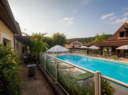 乌斯塔尔韦扎克酒店 酒店