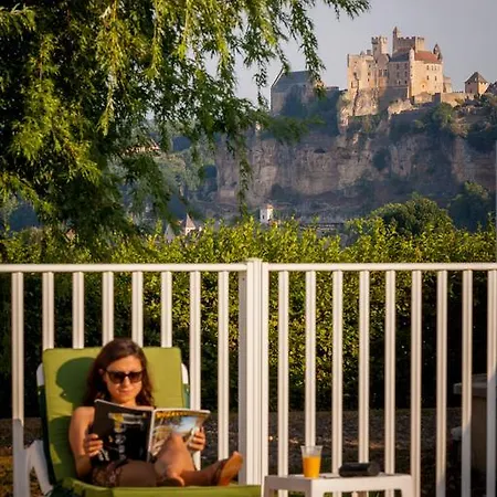 乌斯塔尔韦扎克酒店 3* 韦扎克