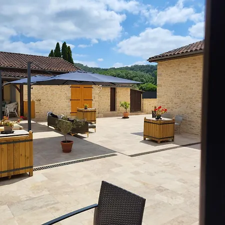 L'oustal De Otel Vézac