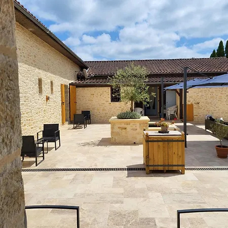 Hotel L'oustal De Vézac