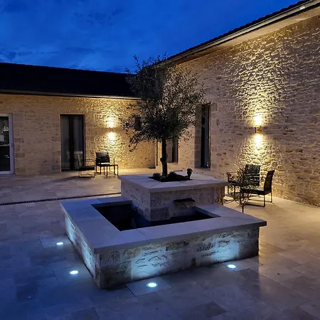 L'oustal De Hotel Vezac (Dordogne)