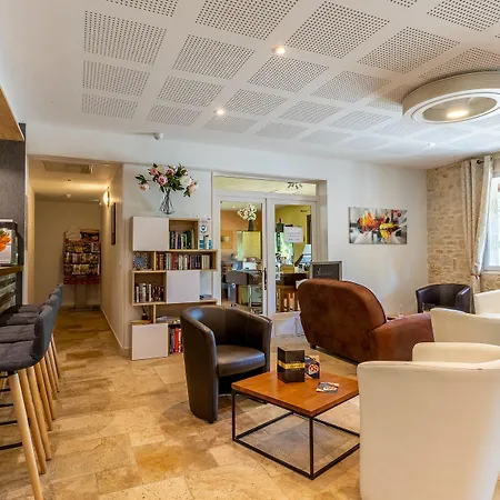 酒店 乌斯塔尔韦扎克酒店