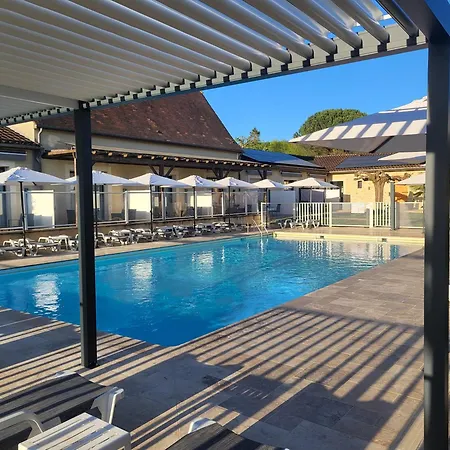 L'oustal De Hotel