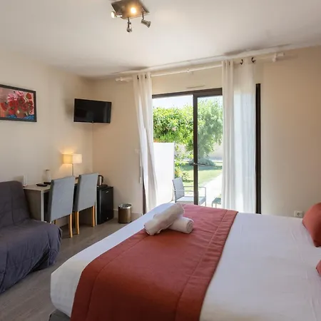 L'oustal De 3*