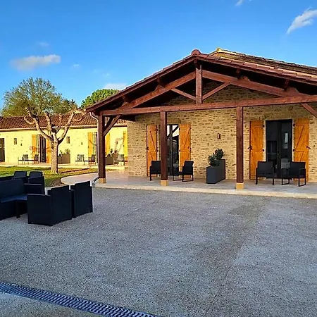 L'oustal De 3*
