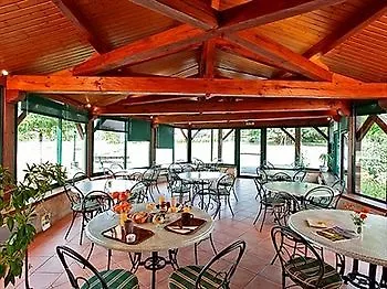 L'oustal De Hotel Vezac (Dordogne)