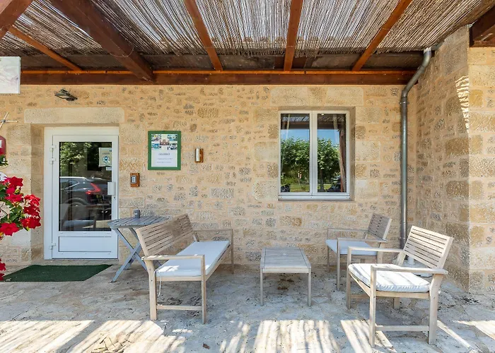 L'oustal De Hotel 3*