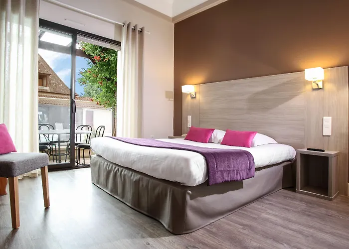 Hotel L'oustal De Vézac